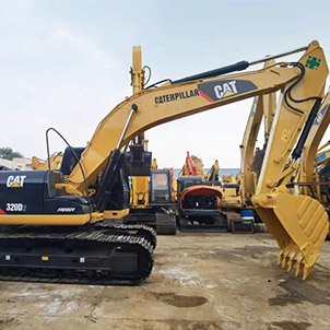 Used CAT 320 Excavator