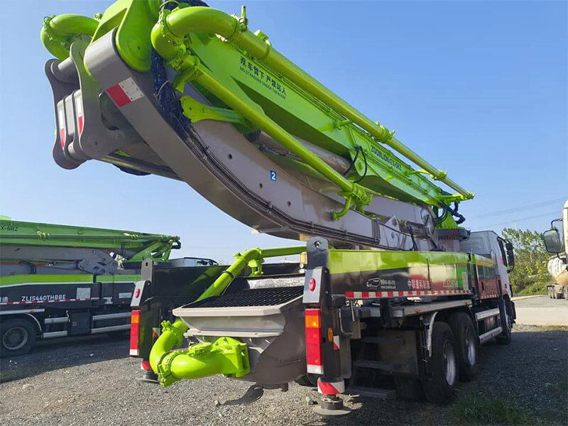 Used-Concrete-Pump-Truck-5